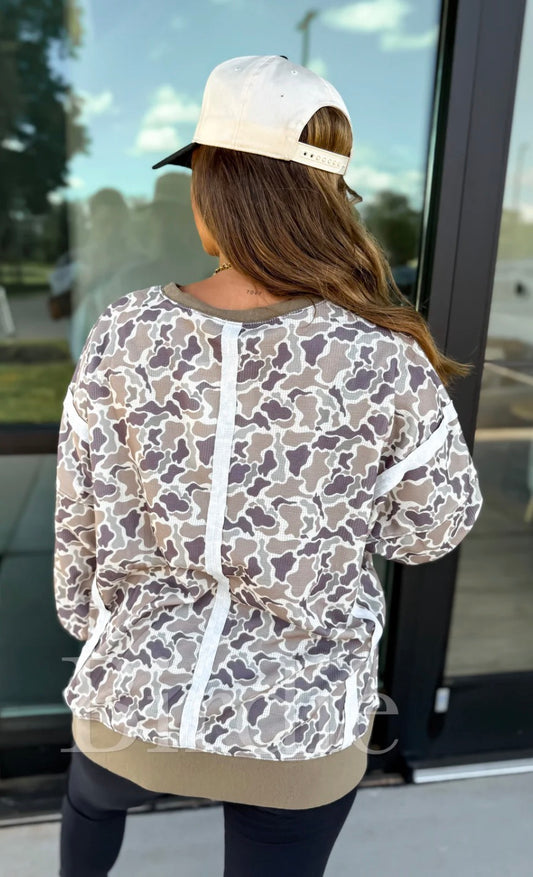 Duck Camo Front Slit Pull Over