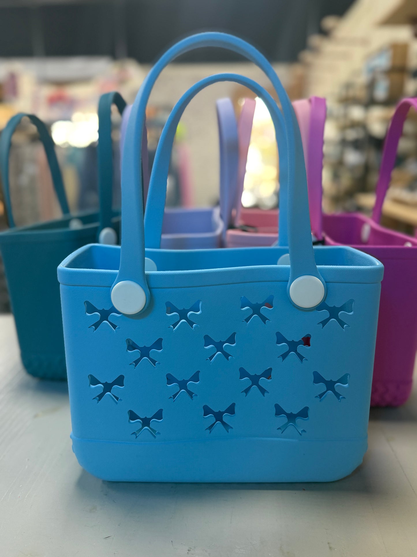 Bow B•GG Bags