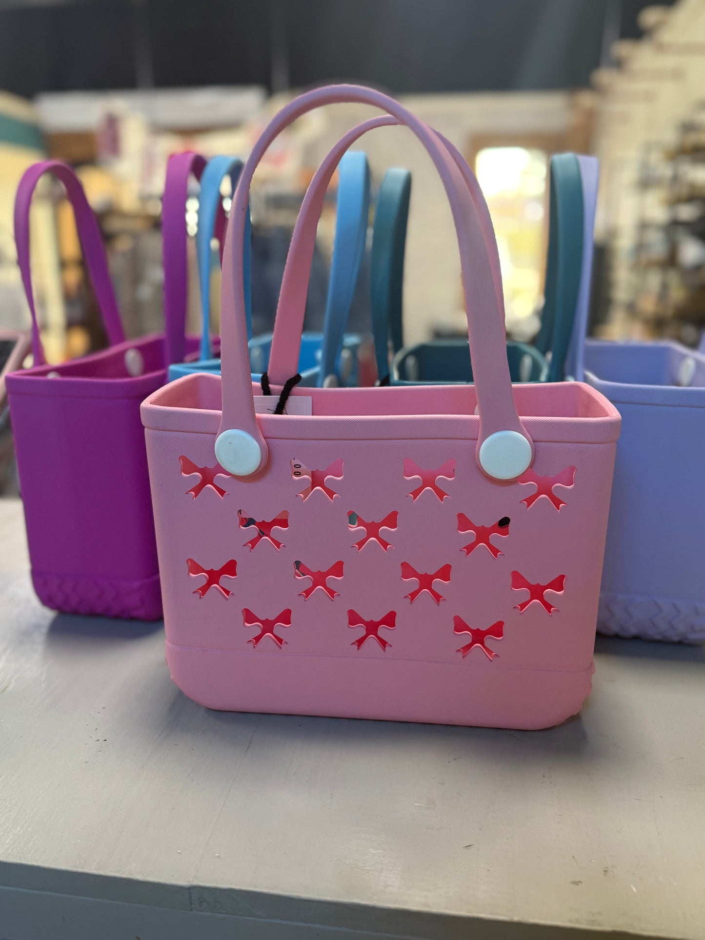 Bow B•GG Bags