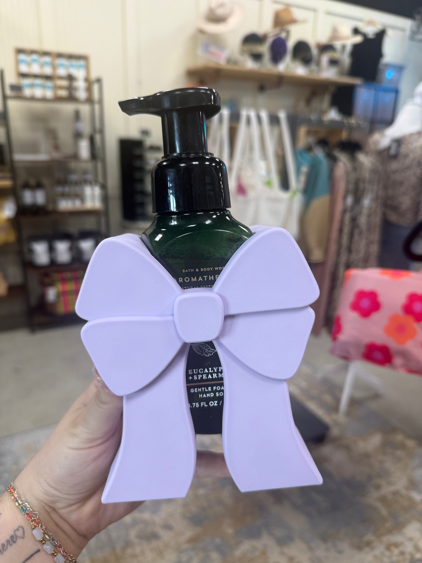 B&BW Soap Bow Holders