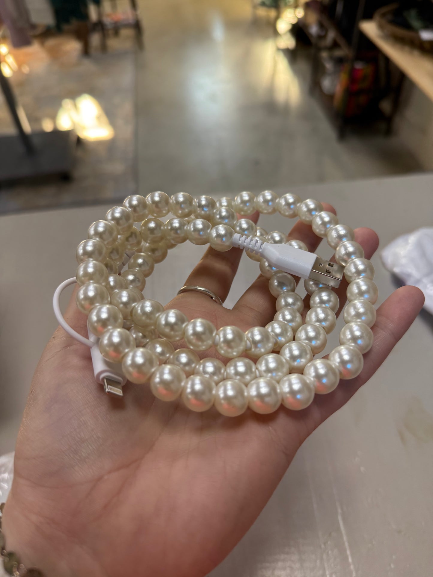 Beaded USB-C / Lightning Charger